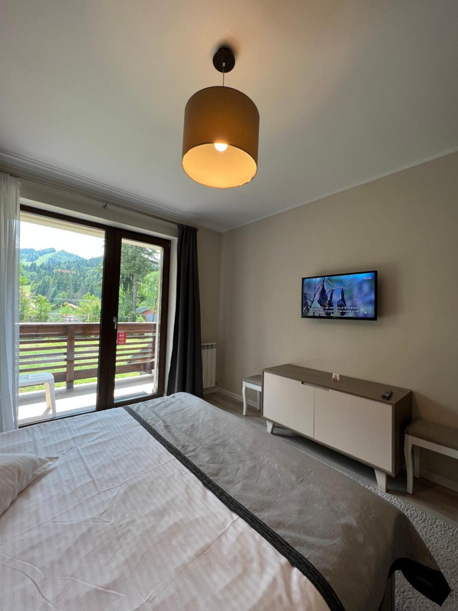 Garden Apart Predeal Luaran gambar